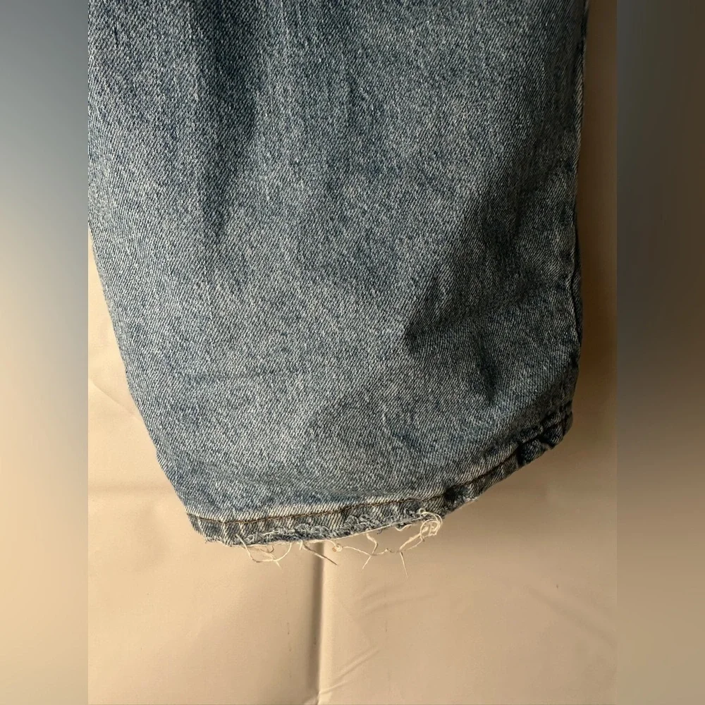 Women 22 High-Rise Straight Jeans - Universal Thread Button Up - Picture 10 of 13